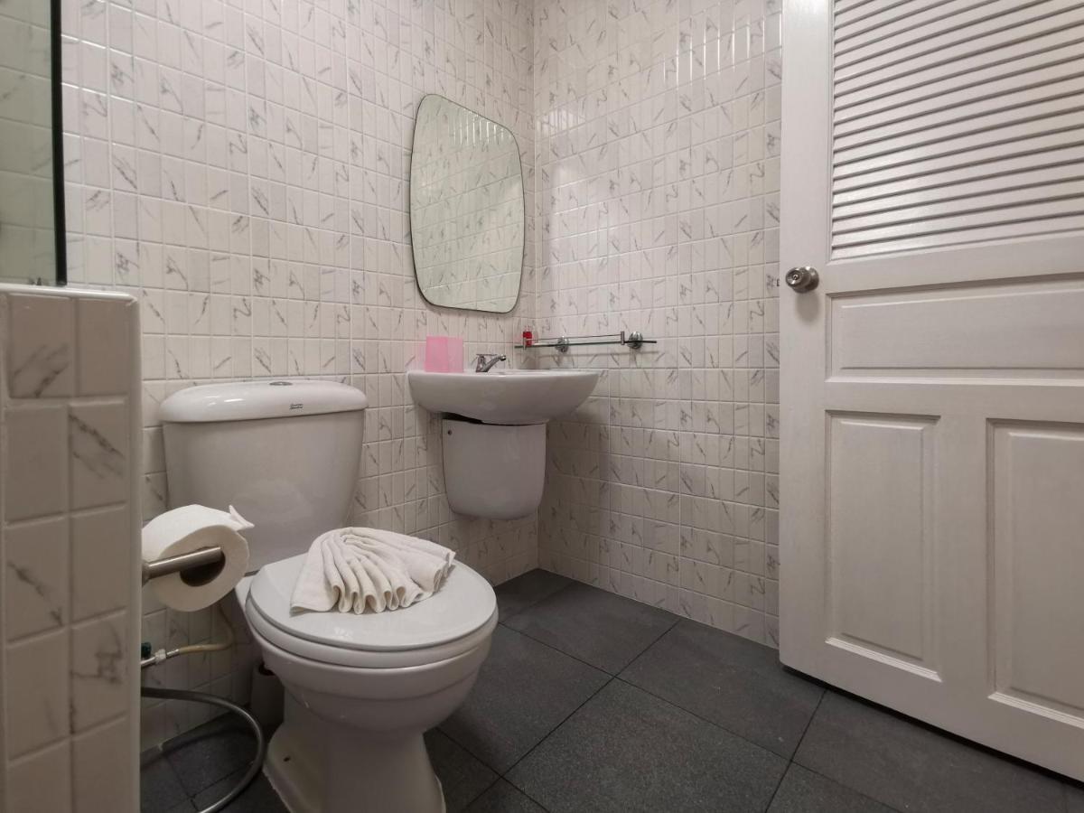 Tempat peranginan Harmony Naturist Phuket 18yr Minimum Age Only Nudist Nake D Fkk